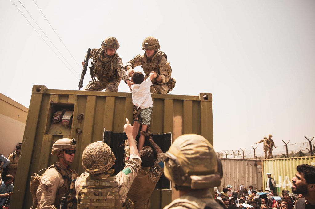 Frontline Photos: Aug. 22, 2021