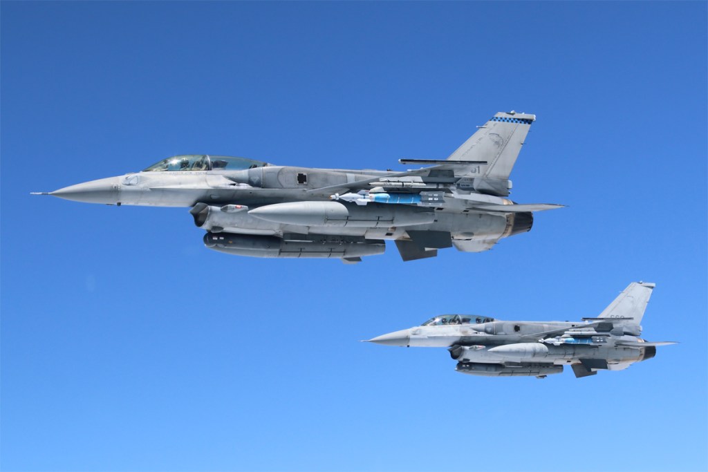 See aircraft at the Pitch Black air combat drill