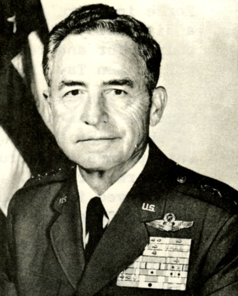 Son Tay Raid commander Leroy Manor dies at 100