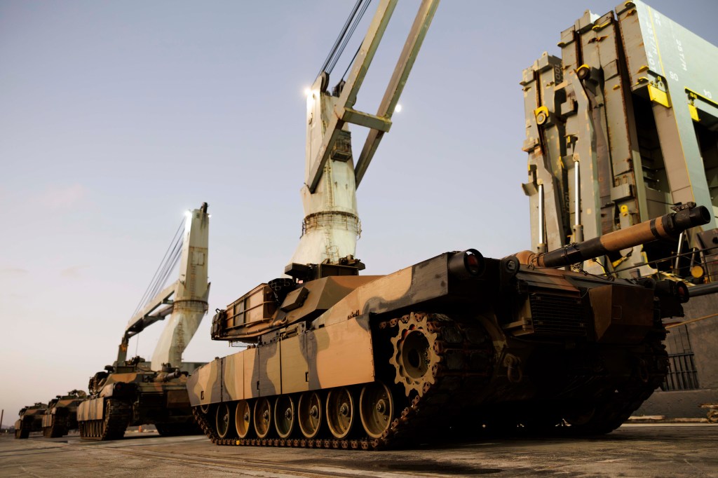 Australian Abrams battle tanks arrive in Ukraine