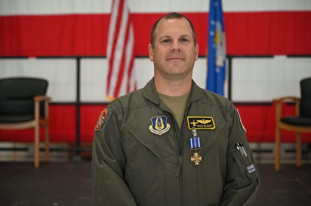 A harrowing night in Afghanistan earns A-10 pilot the Distinguished Flying Cross, 10 years later