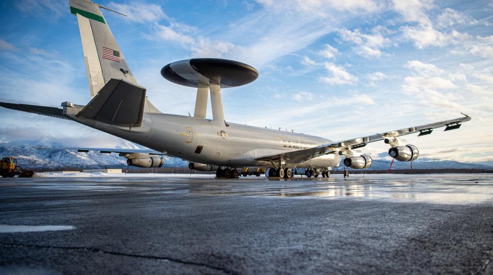 Air Force advisers study use of satellites for tracking moving targets