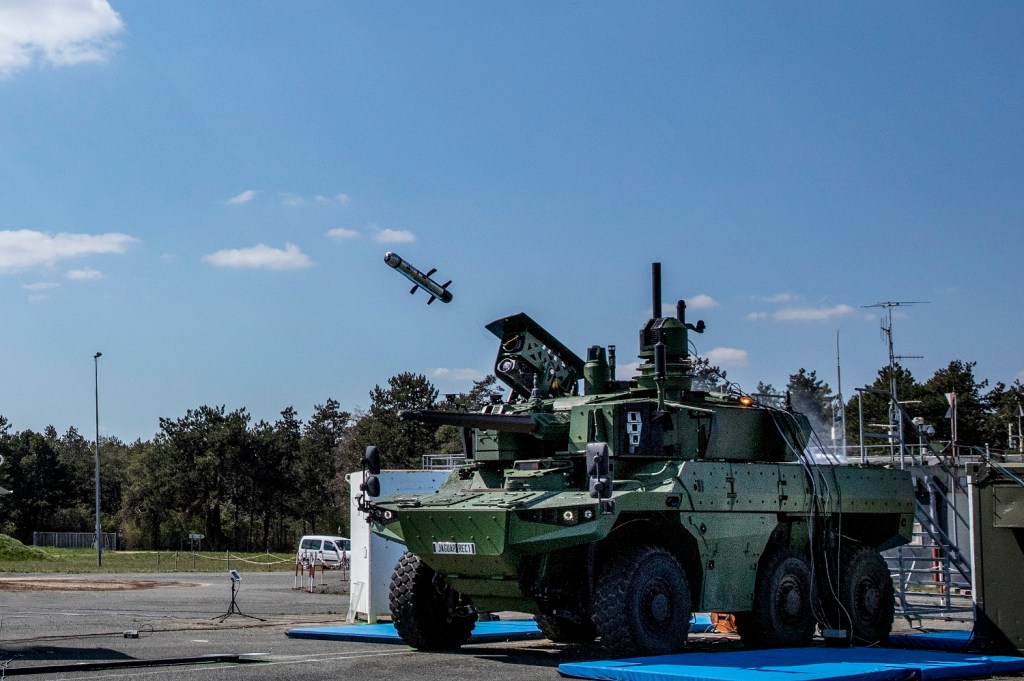 France performs first lock-on firing of MMP missile from new Jaguar vehicle