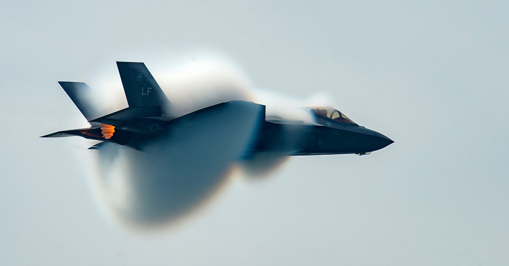 Here are the problems faced by the F-35, and how some can be fixed