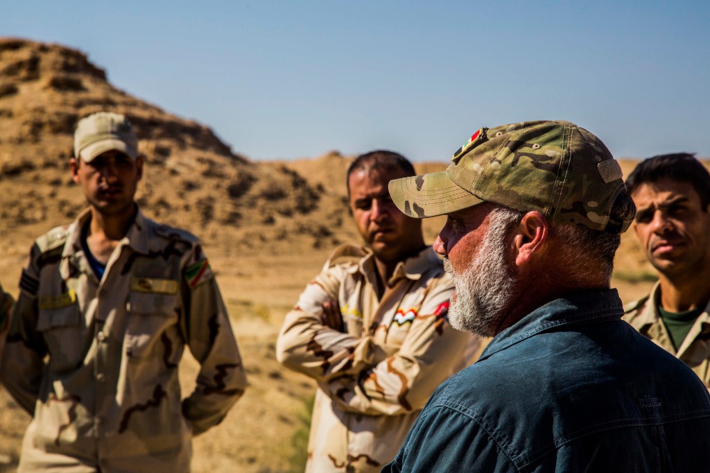 GAO looks at where Pentagon contract awards end up