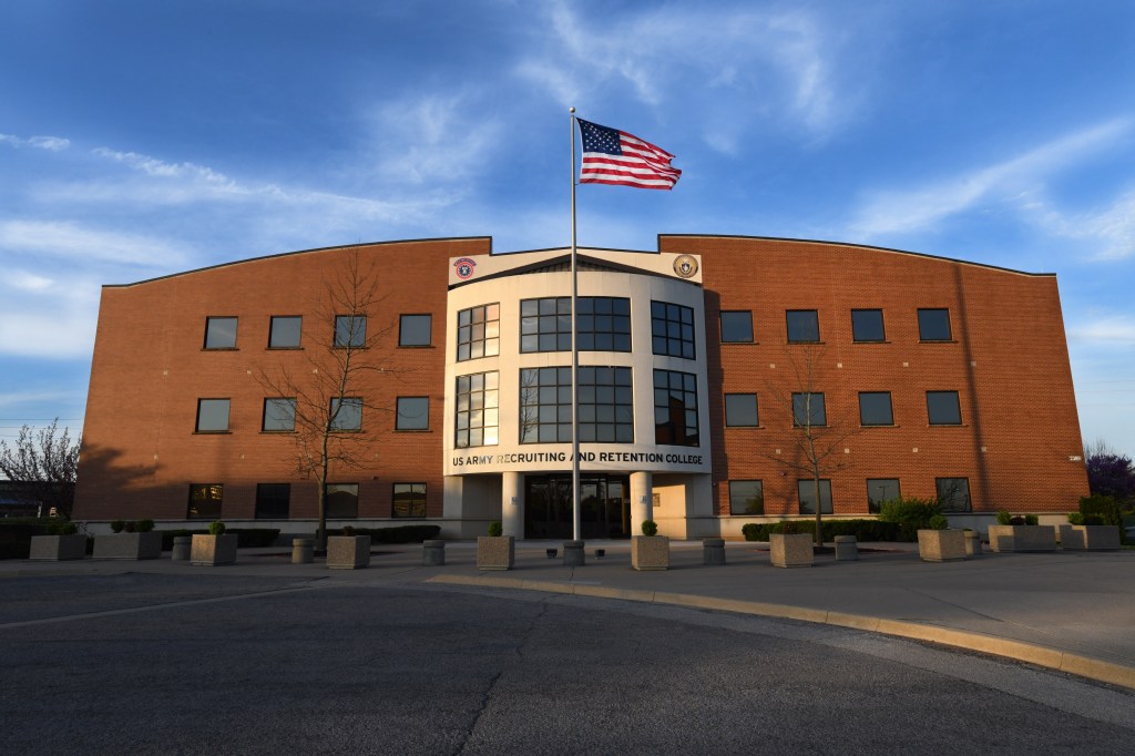 US Army to ‘overhaul’ recruiting school amid personnel shortage