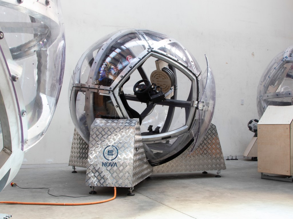 New Zealand military uses ball-shaped simulation platform to practice amphibious ops