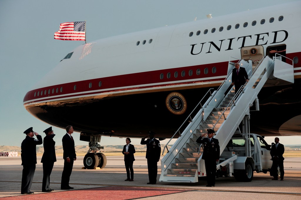 Boeing attributes $280 million loss in second quarter to Air Force One program