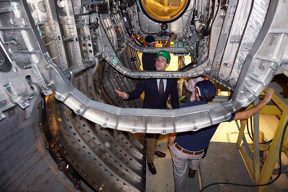 US Air Force’s acquisition chief talks new B-52 engines and the future of battle management