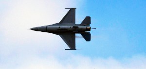Calm down everyone, there’s no plan to put an F-35 production line in India