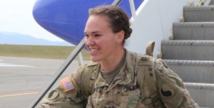 Army medic called ‘true hero’ for saving man who passed out in restaurant
