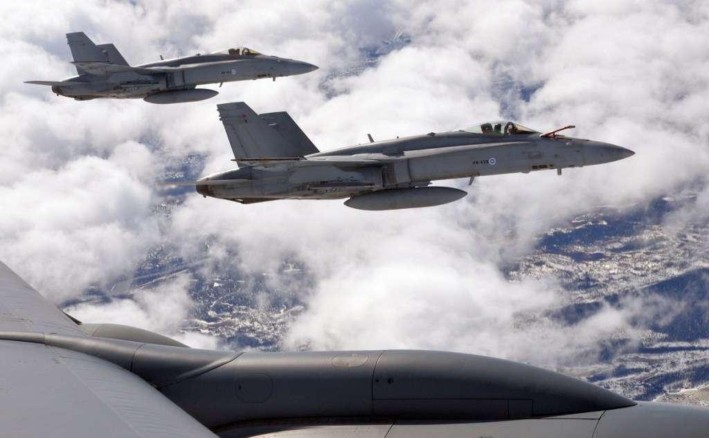 ‘Irresponsible politics’ blamed for potential hiccup in Finnish aircraft purchase