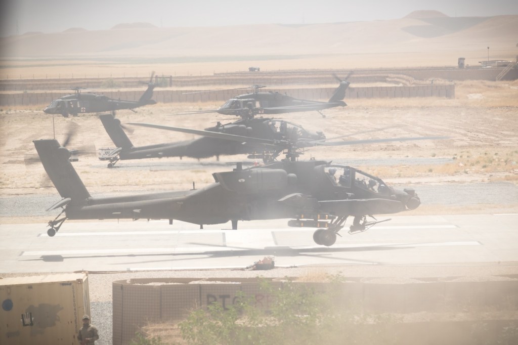 Source: UAE is negotiating purchase of Apache helicopters