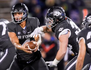 Sanders’ record day leads Air Force past Utah State 38-35
