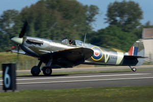 Pilot dies in World War II-era Spitfire fighter crash in England