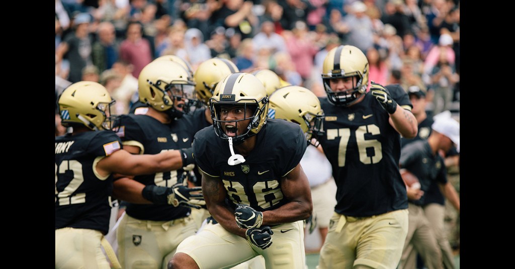 Army rushes for 449 yards, squashes Liberty 38-14