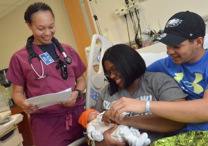 New Navy parental leave policy gives new parents additional flexibility