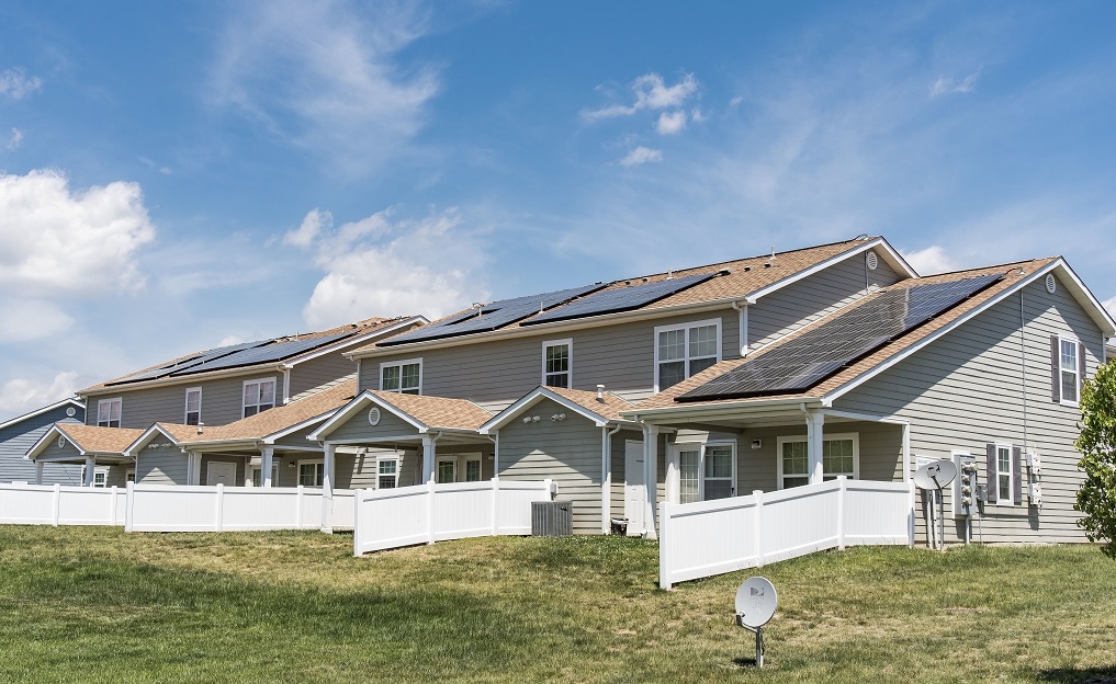 Military contractors will get full housing stipend payouts in 2019, but not troops