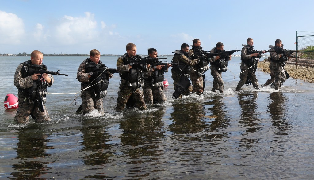 Drowning death spotlights problem with older military dive vests