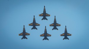 Blue Angels, Thunderbirds pay tribute to first responders in NYC flyover