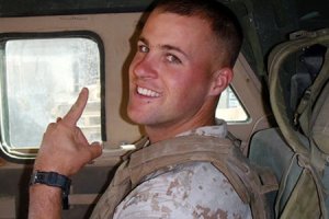Obama signs Clay Hunt veterans suicide prevention bill