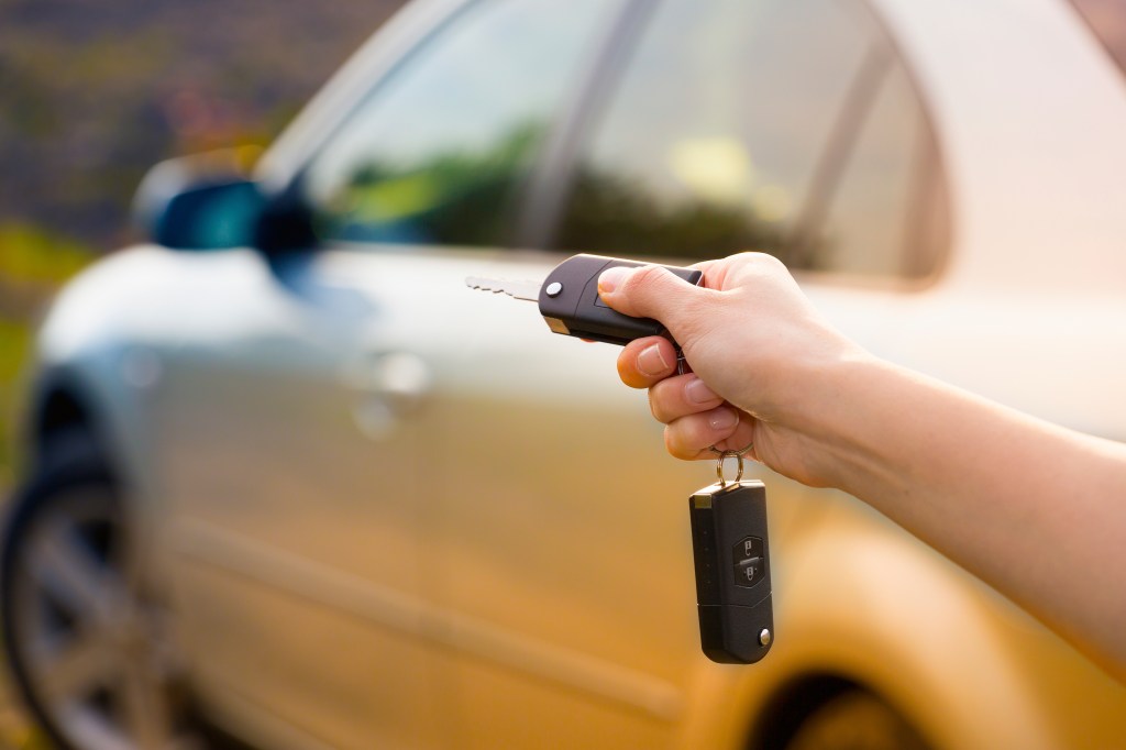 Congress seeks to guarantee safety of federal vehicles