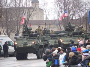 US, Russian Troops Show off Hardware Just Miles Apart