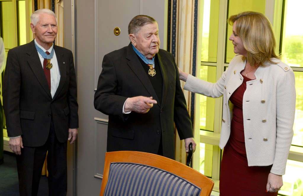 Air Force Medal of Honor recipients visit Pentagon