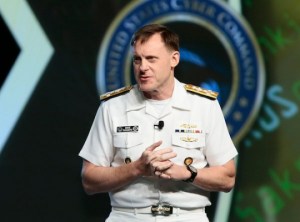 Intelligence agencies grapple with embracing mobility