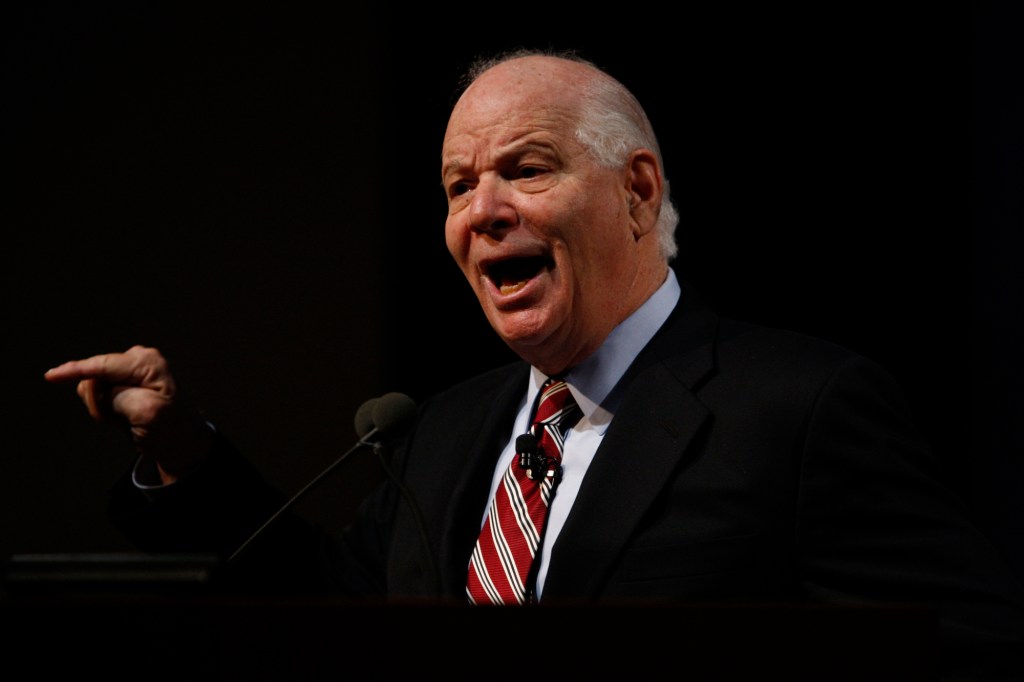 Senators call for lifetime protections after OPM breach