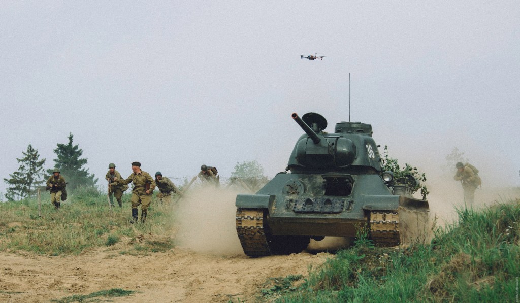 Get ready to immerse yourself in this WWII tank battle