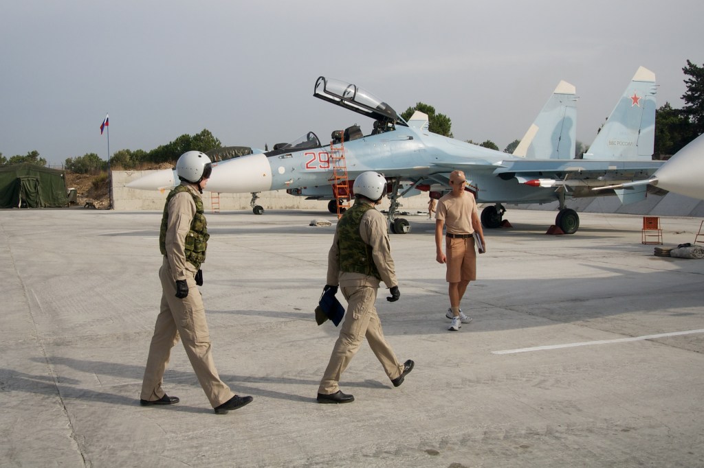 Russia and US engage in ‘military base race’ in Syria