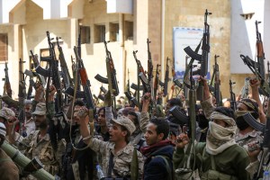 Saudi Coalition Claims Progress in Taking Yemeni City of Taez
