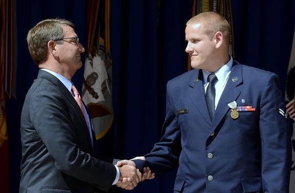 Spencer Stone honored at USO gala