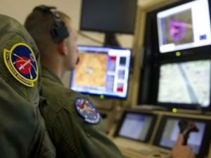 To meet anti-terror demand, Air Force offers $125K bonuses to keep drone pilots
