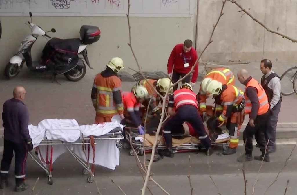 Brussels Airport, subway explosions: At least 31 dead, dozens wounded