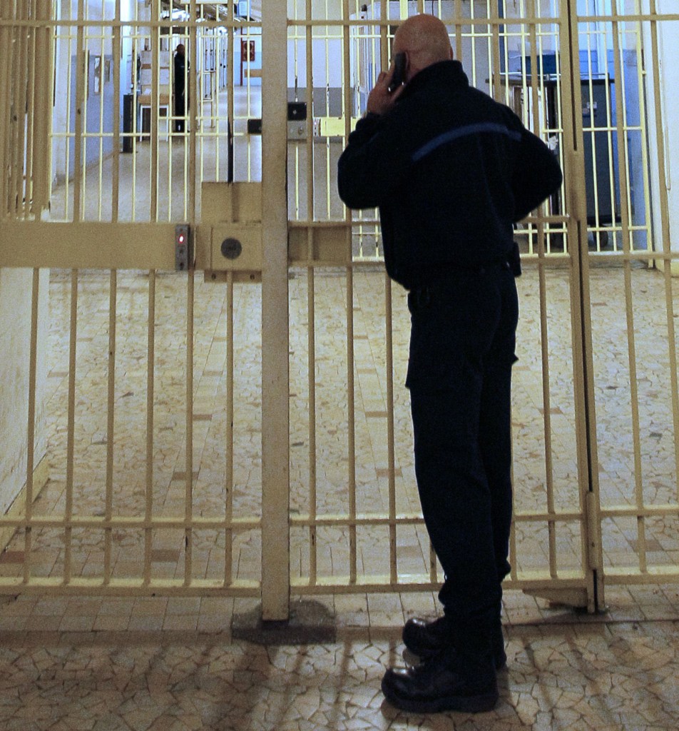 Bureau of Prisons wants solutions for blocking illegal cellphone use