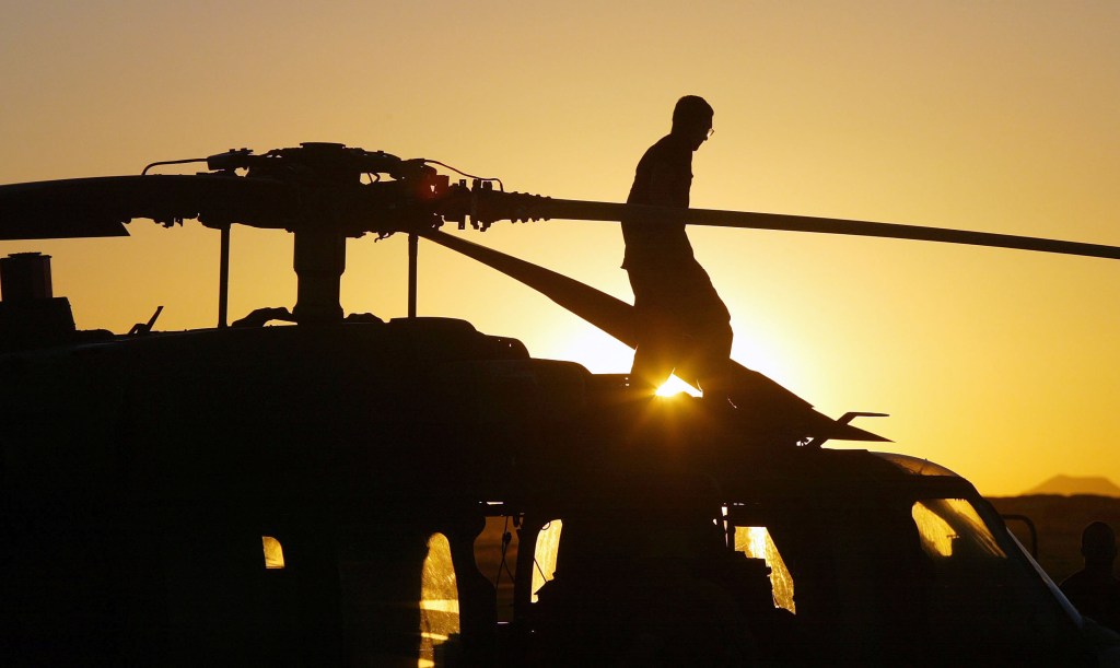 Use of US Army, Contract Aircraft Maintainers Out of Whack