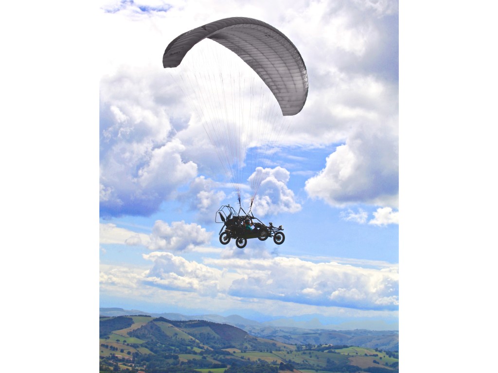 A French startup is once again trying to sell a flying car to special forces