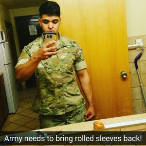 Sergeants major at Fort Hood don’t support rolled sleeves