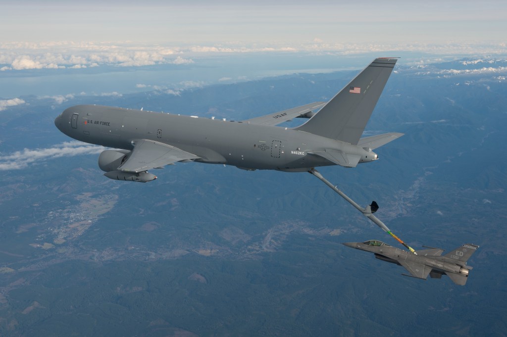 KC-46 Flight Simulators To Enable Pilots, Boom Operators To Train Together