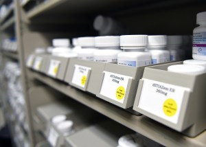 Troops may face inflated drug costs under Tricare, lawmakers say
