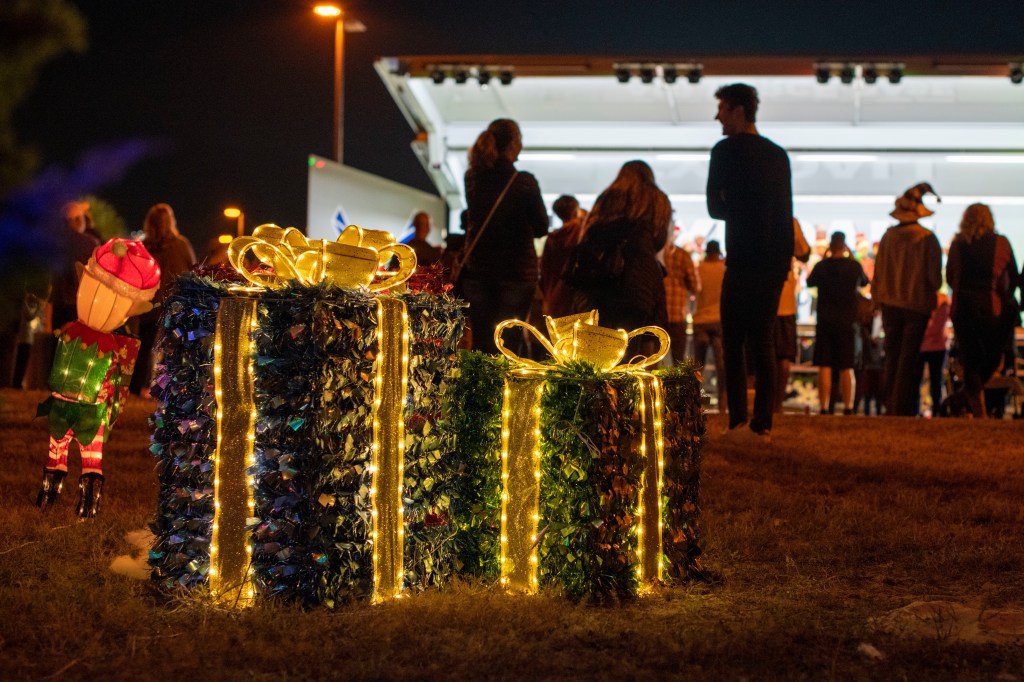 Private housing companies let troops deck the halls early for holidays