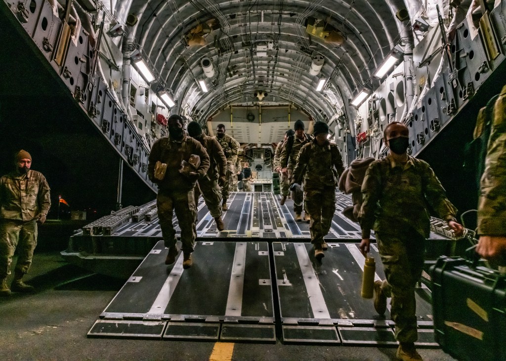 US attack helos, F-35s and infantry heading to Baltics amid Ukraine invasion