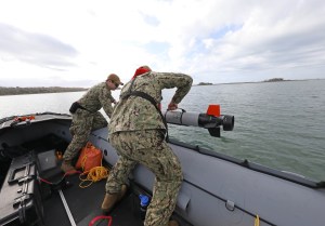Navy, Marines integrating expeditionary forces into traditional amphibious operations