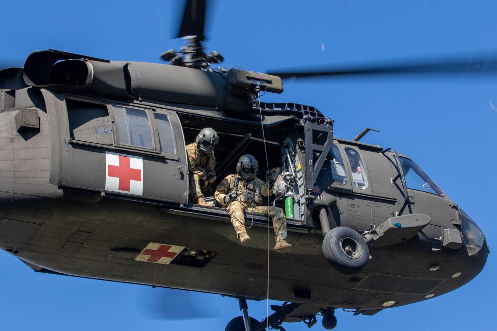 JBLM helicopter rescue unit at it again with ‘Lunch Counter’ hoist