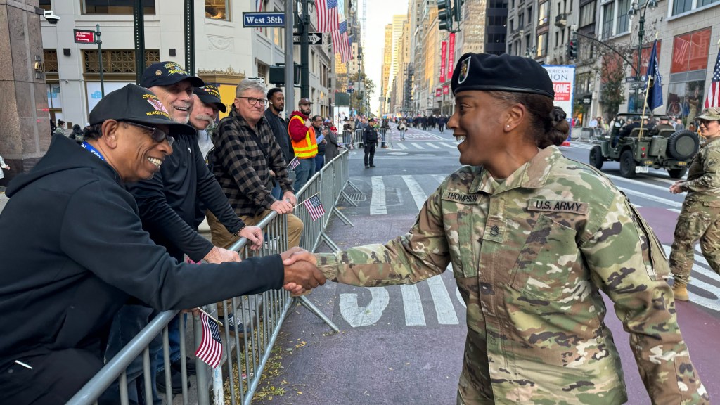In reversal, DOD says troops can wear uniforms at Veterans Day events