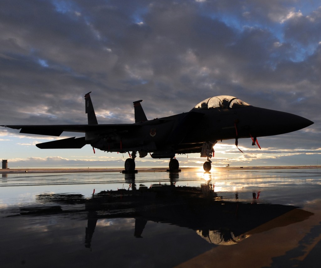 Air Force awards Boeing $131 billion ceiling contract for F-15 production, modernization