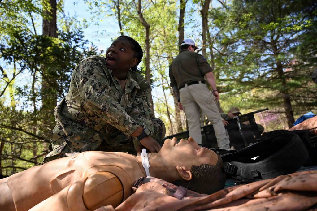 Defense Department proposes splitting military health system budget