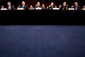 US intel officials say Russia targeting midterms